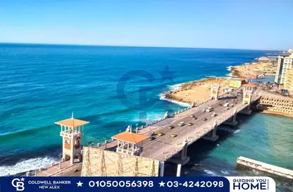 شقة - 4 غرف نوم - 4 حمامات للبيع في شارع رشدي - ستانلي - حي شرق - الاسكندرية