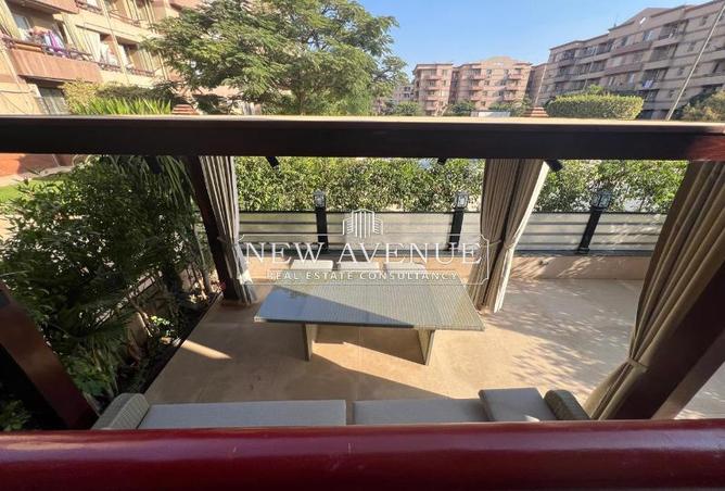 Apartment - 2 Bedrooms - 2 Bathrooms for sale in Al Rehab - New Cairo City - Cairo