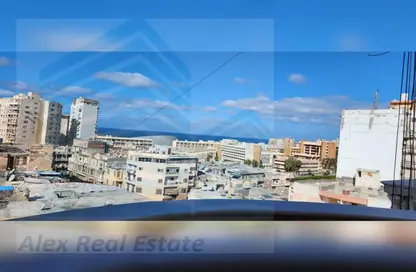 Apartment - 3 Bedrooms - 2 Bathrooms for rent in Champollion St. - Azarita - Hay Wasat - Alexandria