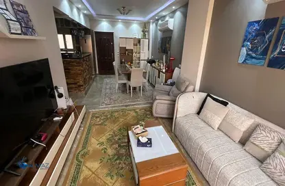 Apartment - 2 Bedrooms - 2 Bathrooms for sale in El Narges Buildings - Al Narges - New Cairo City - Cairo