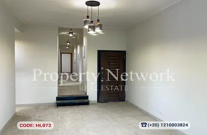 Apartment - 3 Bedrooms - 3 Bathrooms for rent in Taha Hussein Axia - District 4 - The 5th Settlement - New Cairo City - Cairo