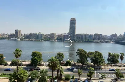 Office Space - Studio - 3 Bathrooms for sale in Al Nile  St. - Giza District - Ganoub El Giza - Giza