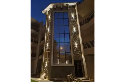 Villa for sale in Al Mosheer Ahmed Ismail St.   El Obour Road - 7th District - Obour City - Qalyubia