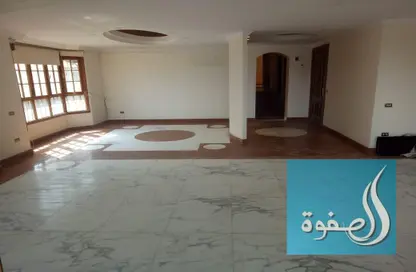 Apartment - 3 Bedrooms - 2 Bathrooms for rent in Mohi Al Din Abou El Ezz St. - Dokki - Giza