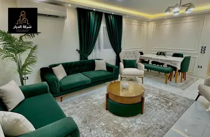 شقة - 2 غرف نوم - 2 حمامات للايجار في شارع محي الدين أبو العز - الدقي - الجيزة