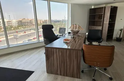 Office Space - Studio - 2 Bathrooms for sale in Trivium Square - North Teseen St. - The 5th Settlement - New Cairo City - Cairo