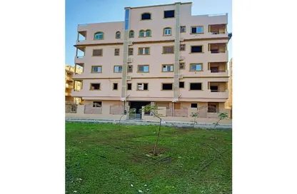 Apartment - 4 Bedrooms - 3 Bathrooms for sale in El Banafseg Apartment Buildings - El Banafseg - New Cairo City - Cairo