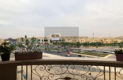 Apartment - 5 Bedrooms - 4 Bathrooms for sale in El Banafseg - New Cairo City - Cairo