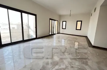 Villa - 5 Bedrooms - 4 Bathrooms for rent in Levana - Uptown Cairo - Mokattam - Cairo