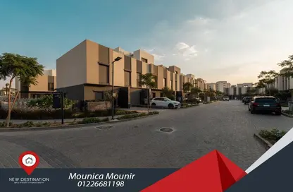 Apartment - 2 Bedrooms - 2 Bathrooms for sale in Al Burouj Compound - El Shorouk Compounds - Shorouk City - Cairo