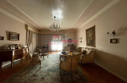 Apartment - 2 Bedrooms - 2 Bathrooms for sale in Al Gabalaya St. - Zamalek - Cairo