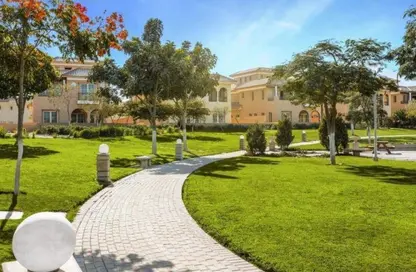 Villa - 5 Bedrooms - 4 Bathrooms for sale in Hyde Park - 5th Settlement Compounds - The 5th Settlement - New Cairo City - Cairo