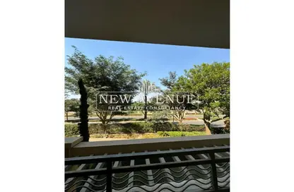 Apartment - 3 Bedrooms - 4 Bathrooms for sale in Alto - Uptown Cairo - Mokattam - Cairo