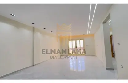 Apartment - 2 Bedrooms - 2 Bathrooms for sale in Al Khamayel city - Sheikh Zayed Compounds - Sheikh Zayed City - Giza