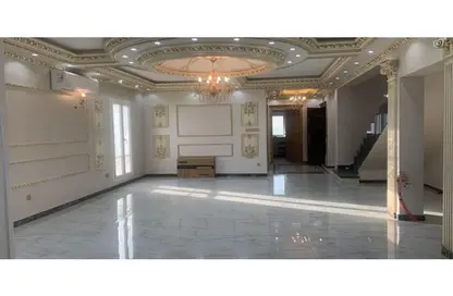 iVilla - 4 Bedrooms - 4 Bathrooms for rent in Mountain View Giza Plateau - Ring Road - 6 October City - Giza