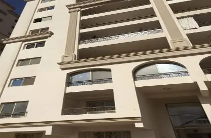 Apartment - 3 Bedrooms - 2 Bathrooms for sale in Shooting Club Street - Dokki - Giza