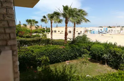 Chalet - 2 Bedrooms - 2 Bathrooms for sale in Marina 4 - Marina - Al Alamein - North Coast