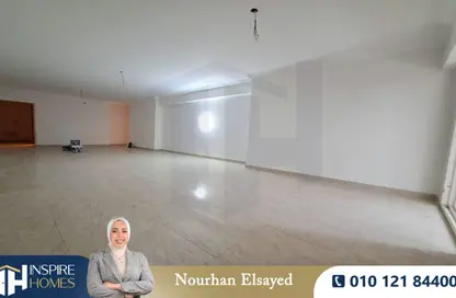 Apartment - 3 Bedrooms - 2 Bathrooms for rent in Smouha - Hay Sharq - Alexandria