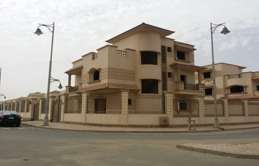 VILLA FOR SALE IN ROYAL CITY, ZAYED COMPOUNDS - ref AS-41 ...