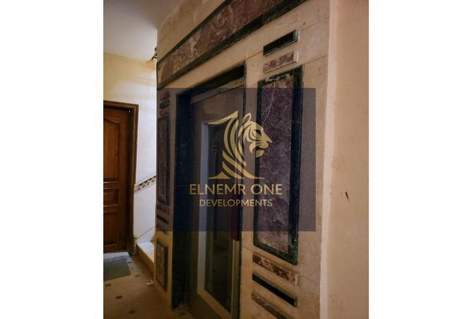 Apartment - 3 Bedrooms - 2 Bathrooms for sale in El Banafseg Apartment Buildings - El Banafseg - New Cairo City - Cairo