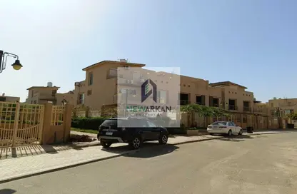 Villa - 4 Bedrooms - 3 Bathrooms for sale in Evergreen - Hadayek October - 6 October City - Giza