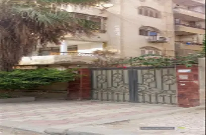 Duplex - 5 Bedrooms - 3 Bathrooms for sale in Mokattam - Cairo