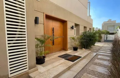 Townhouse - 4 Bedrooms - 5 Bathrooms for sale in Mountain View October Park - 6th District - 6 October City - Giza