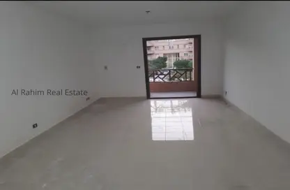 Apartment - 3 Bedrooms - 3 Bathrooms for sale in Othmman Ibn Affan St. - Rehab City Fifth Phase - Al Rehab - New Cairo City - Cairo