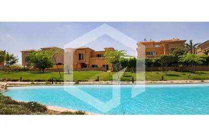 Villa - 4 Bedrooms - 4 Bathrooms for sale in Royal Meadows - Sheikh Zayed Compounds - Sheikh Zayed City - Giza