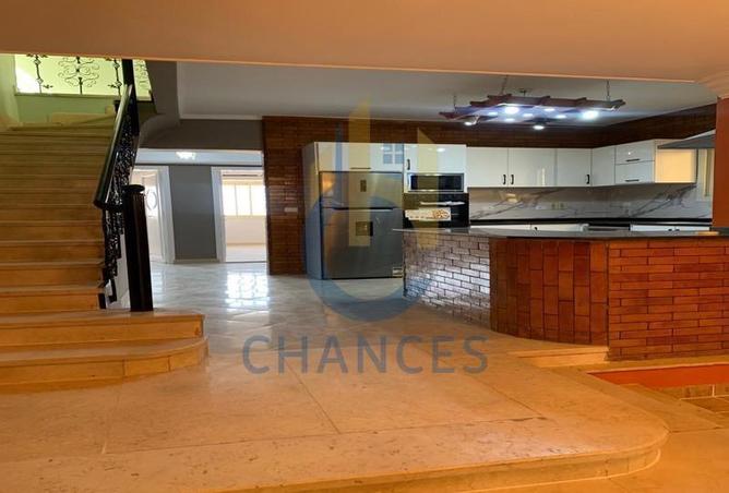 Penthouse - 4 Bedrooms - 3 Bathrooms for sale in Street 199 - Degla - Hay El Maadi - Cairo