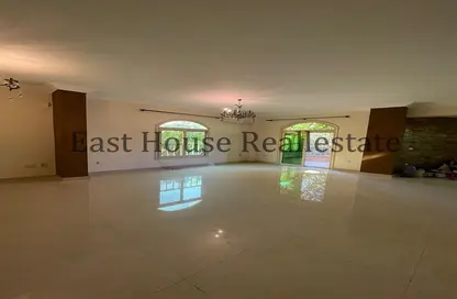 Apartment - 3 Bedrooms - 3 Bathrooms for rent in Ganoob El Acadimia - New Cairo City - Cairo