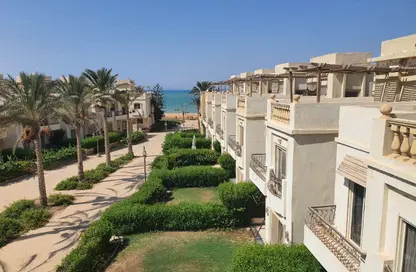 Penthouse - 2 Bedrooms - 2 Bathrooms for sale in Bellagio - Al Ain Al Sokhna - Suez