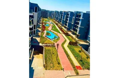 Apartment - 3 Bedrooms - 3 Bathrooms for sale in Sun Capital - Fayoum Desert road - 6 October City - Giza