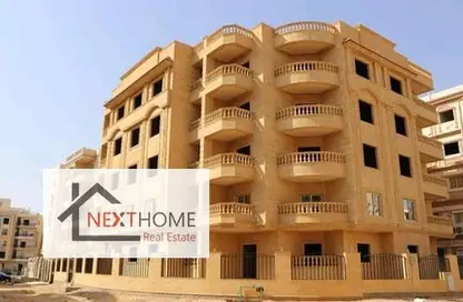 Apartment - 3 Bedrooms - 3 Bathrooms for sale in North Lotus - El Lotus - New Cairo City - Cairo