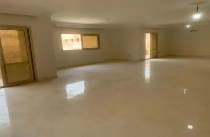 Apartment - 3 Bedrooms - 3 Bathrooms for rent in El Banafseg Apartment Buildings - El Banafseg - New Cairo City - Cairo