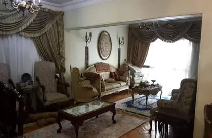 Apartment - 3 Bedrooms - 2 Bathrooms for sale in Saeed Zakaria St. - Al Sefarat District - Nasr City - Cairo