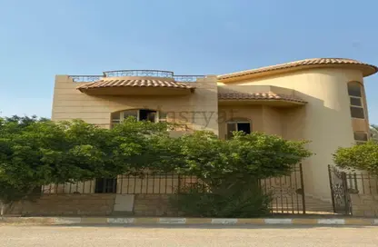 Villa - 6 Bedrooms - 4 Bathrooms for sale in Zizinia Family Housing - 5th Settlement Compounds - The 5th Settlement - New Cairo City - Cairo