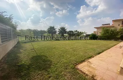 Villa - 5 Bedrooms - 5 Bathrooms for rent in Madinaty - Cairo