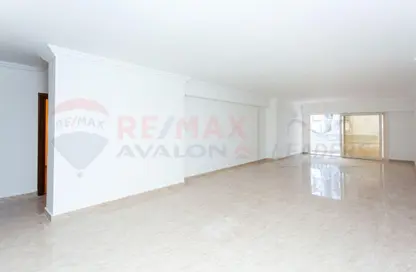 Apartment - 3 Bedrooms - 2 Bathrooms for rent in New Smouha - Smouha - Hay Sharq - Alexandria