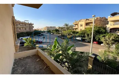 Apartment - 3 Bedrooms - 2 Bathrooms for sale in Akhnaton St. - District 5 - The 5th Settlement - New Cairo City - Cairo