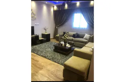 Apartment - 2 Bedrooms - 3 Bathrooms for sale in Gate 2 - Khafre - Hadayek El Ahram - Giza