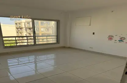 Apartment - 2 Bedrooms - 2 Bathrooms for sale in Madinaty - Cairo