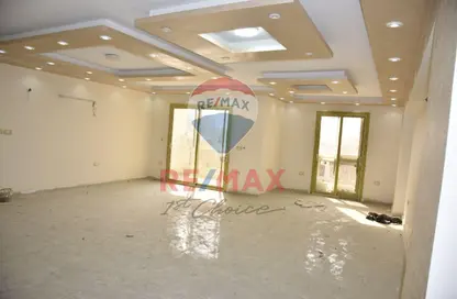 Apartment - 3 Bedrooms - 2 Bathrooms for sale in Triumph Square - El Nozha - Cairo