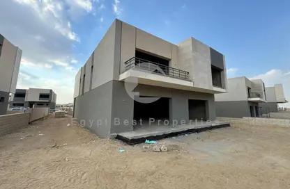 Villa - 4 Bedrooms - 5 Bathrooms for sale in HAP Town - Mostakbal City Compounds - Mostakbal City - Future City - Cairo