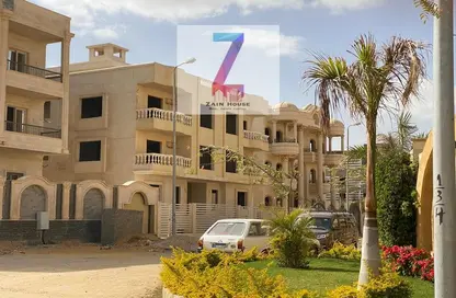 Whole Building - Studio for sale in One Golden Square Mall - The 5th Settlement - New Cairo City - Cairo