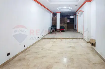 Shop - Studio - 1 Bathroom for rent in Abdel Salam Aref St. - Laurent - Hay Sharq - Alexandria