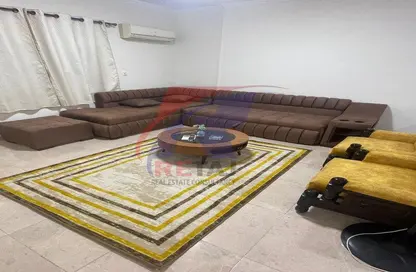 Apartment - 3 Bedrooms - 1 Bathroom for rent in Ibn Al Nafis St. - 6th Zone - Nasr City - Cairo