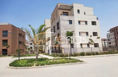 Apartment - 3 Bedrooms - 2 Bathrooms for sale in District 5 - 5th Settlement Compounds - The 5th Settlement - New Cairo City - Cairo