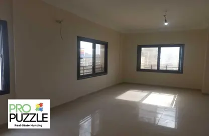 Apartment - 3 Bedrooms - 2 Bathrooms for rent in South Lotus - El Lotus - New Cairo City - Cairo