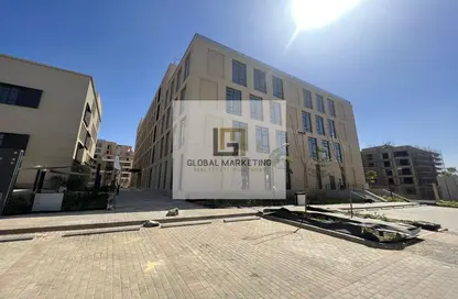 Office Space - Studio - 4 Bathrooms for rent in District 5 - 5th Settlement Compounds - The 5th Settlement - New Cairo City - Cairo